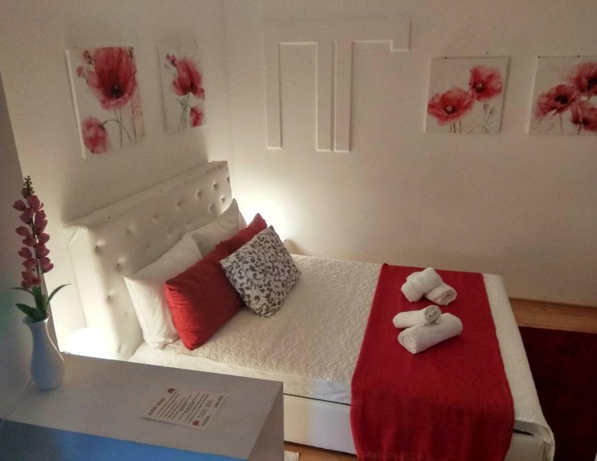 Gardos Apartment Belgrade Luaran gambar